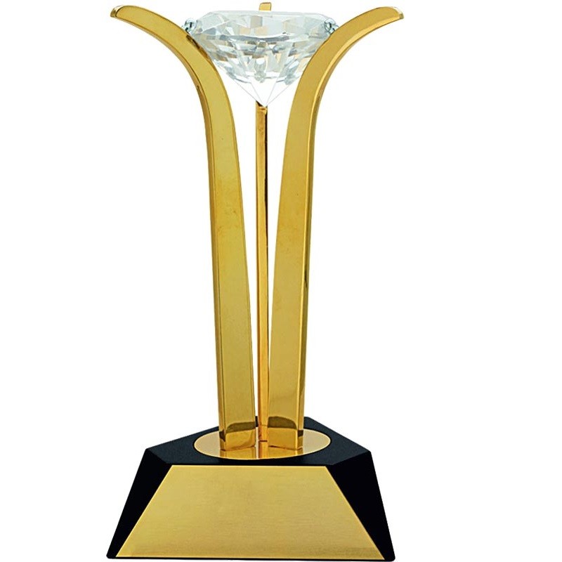 Diamond on 3 Pillars trophy